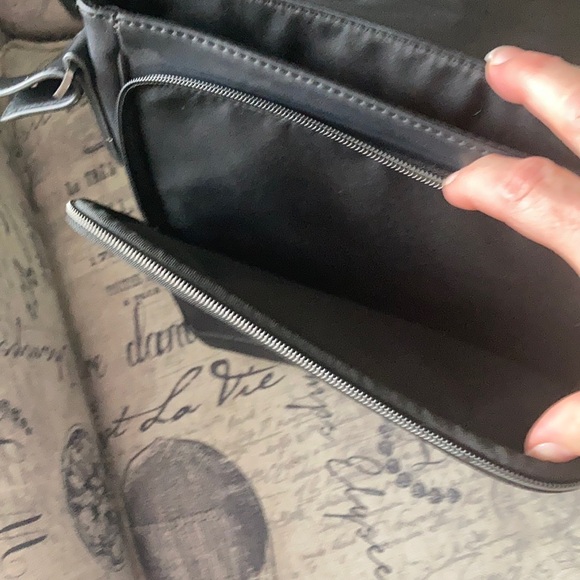 Calvin Klein messenger bag - Picture 5 of 6